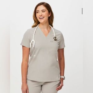 Set of Fig Scrubs in Bone Size Small